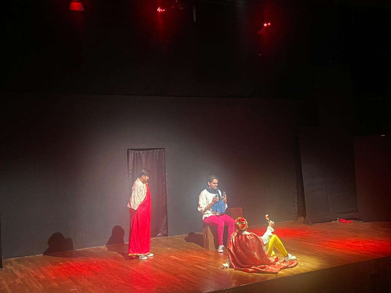 Glimpses of the Theatrical Experience 23-24